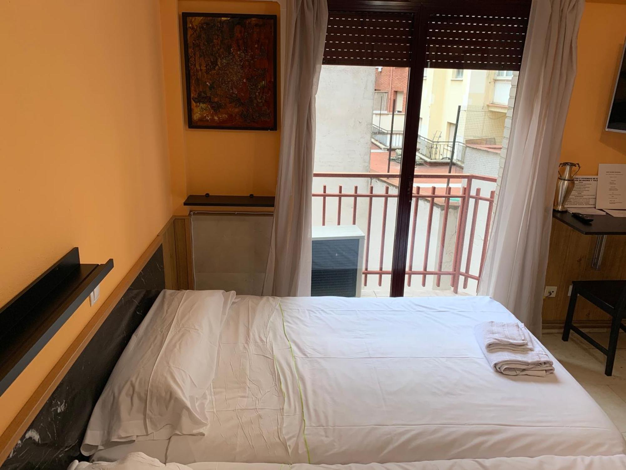 Apartamentos Y Estudios Torr En Madrid - Chamartin Con Wifi Gratis Экстерьер фото